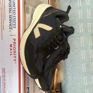 Veja condor 2 alveomesh trainer athletic activewear sneakers womens size 8